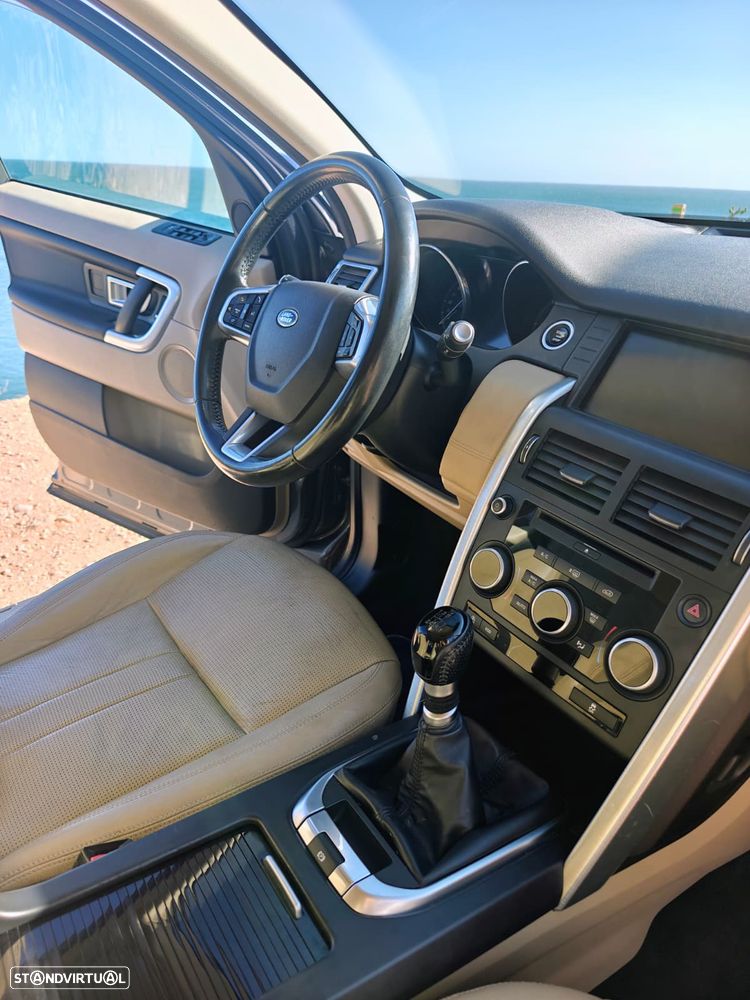 Land Rover Discovery Sport 2.0 TD4 HSE - 7