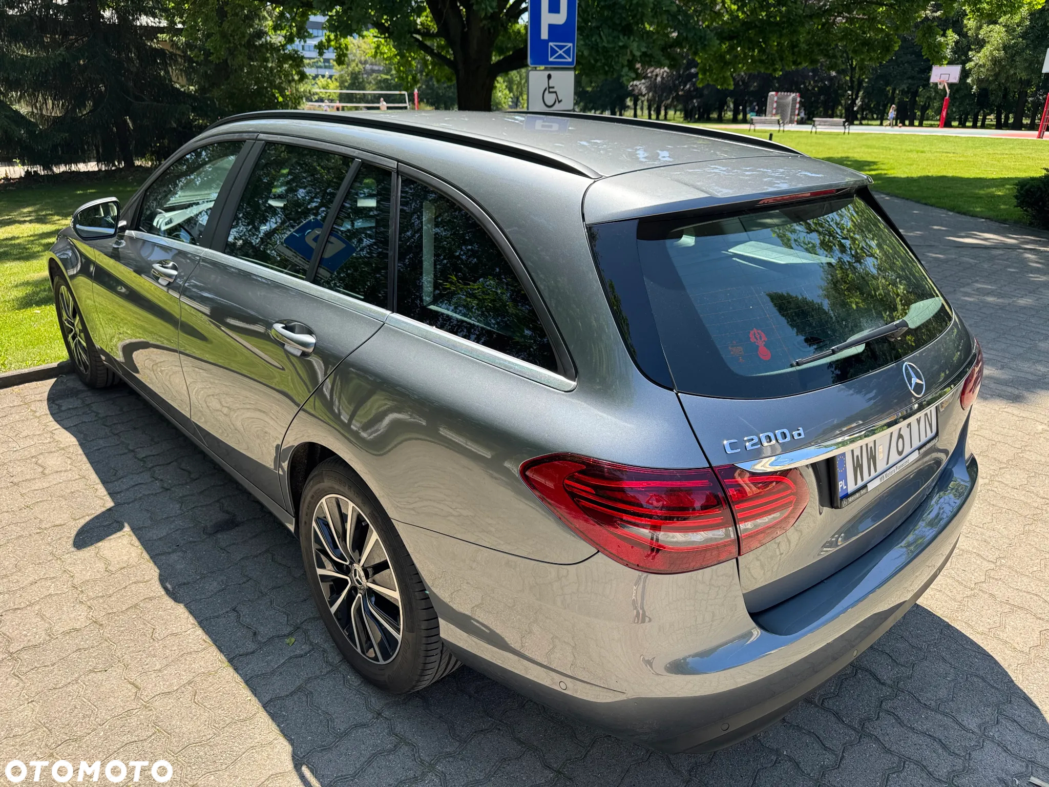 Mercedes-Benz Klasa C - 12