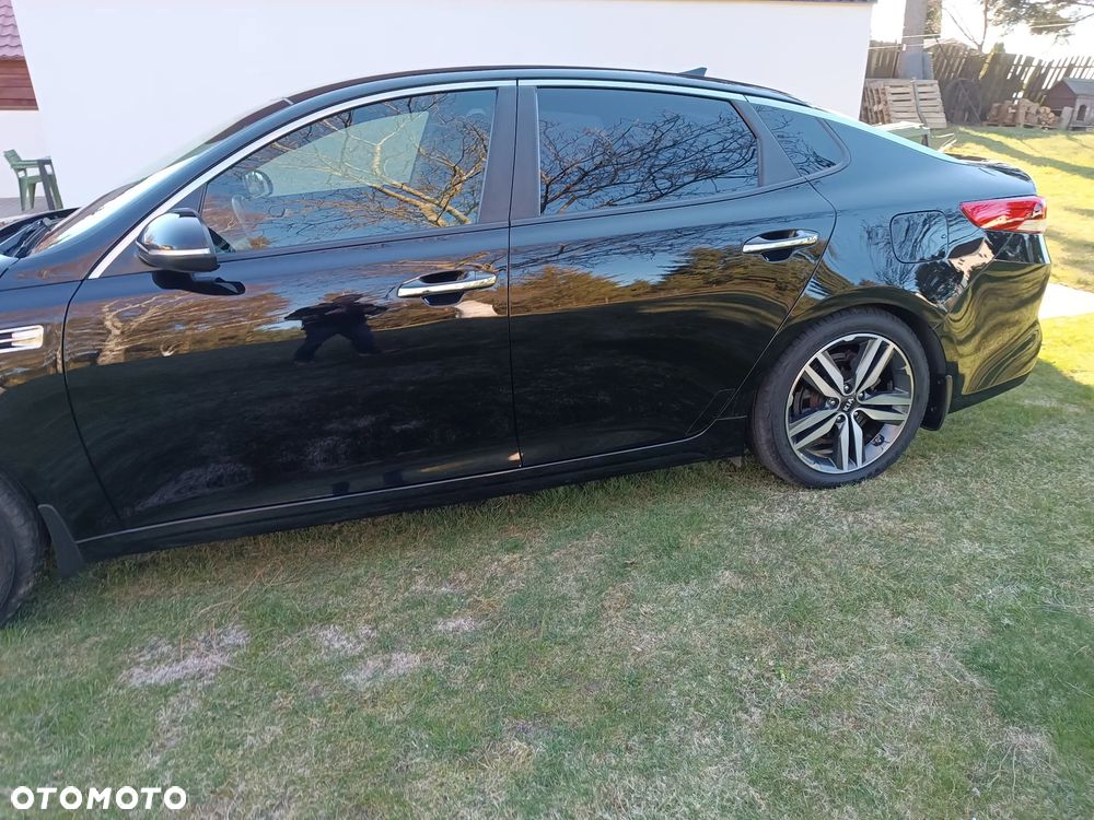 Kia Optima 1.7 CRDI L DCT - 9
