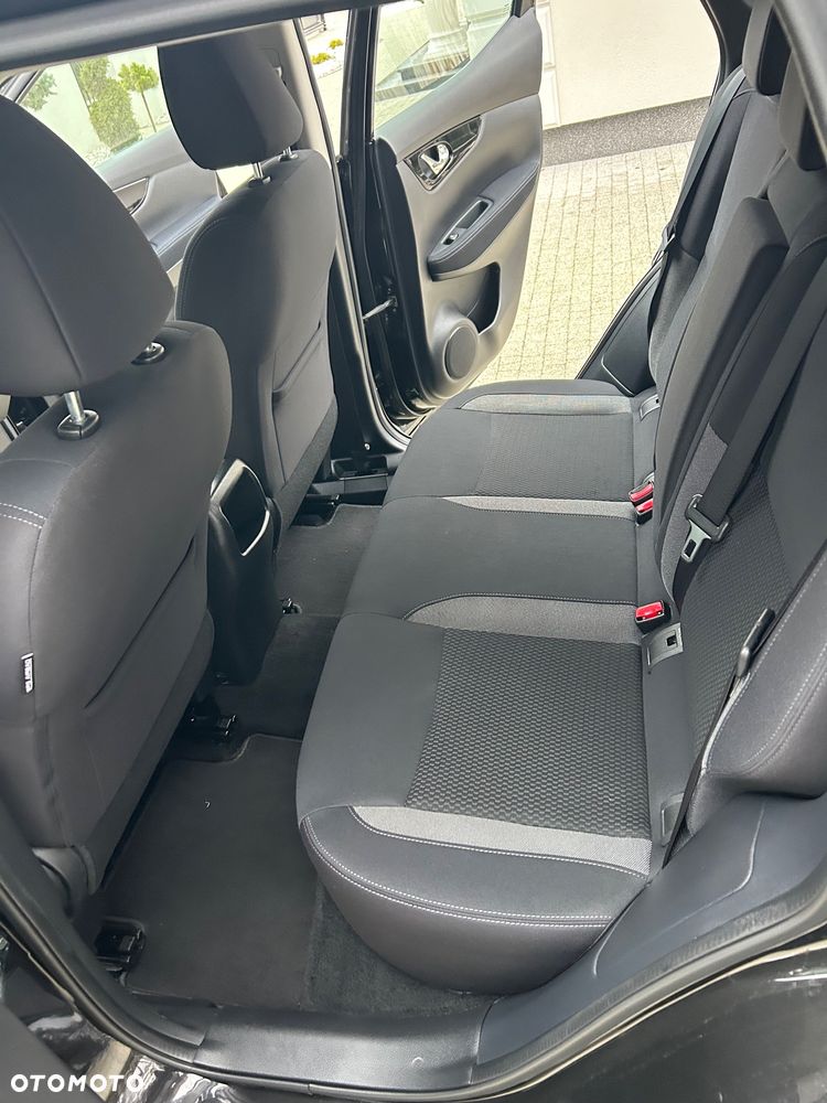 Nissan Qashqai - 15