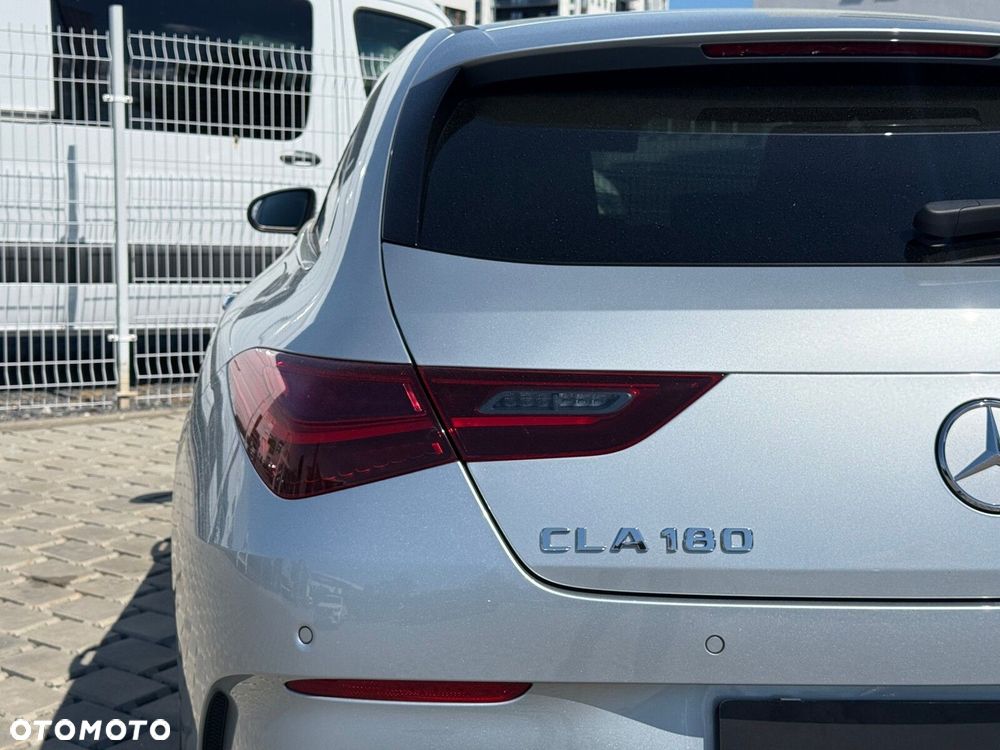 Mercedes-Benz CLA 180 AMG Line 7G-DCT - 13