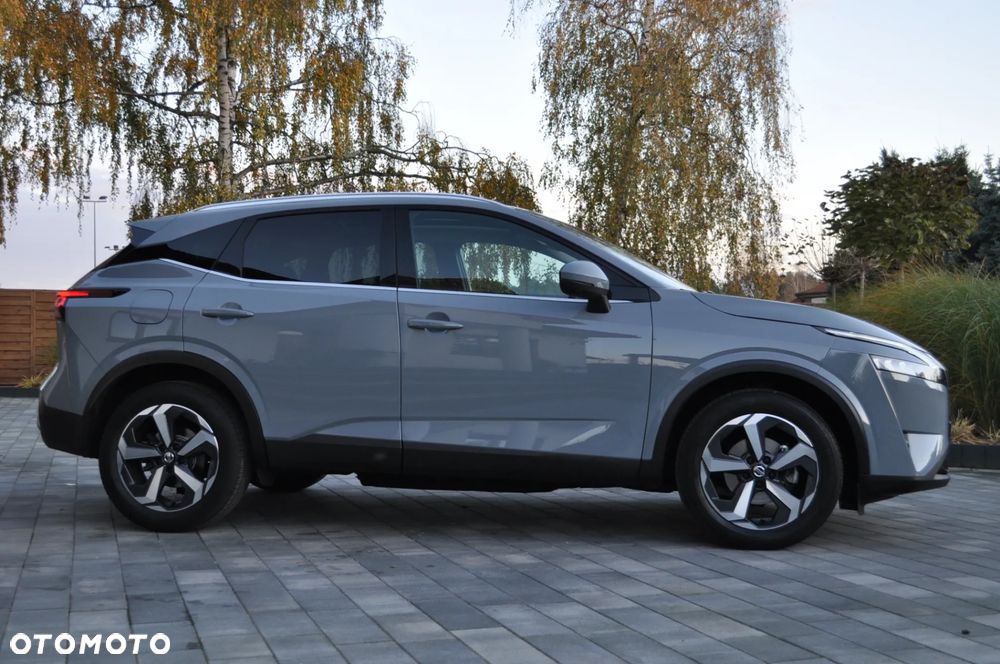 Nissan Qashqai 1.3 DIG-T N-CONNECTA - 25