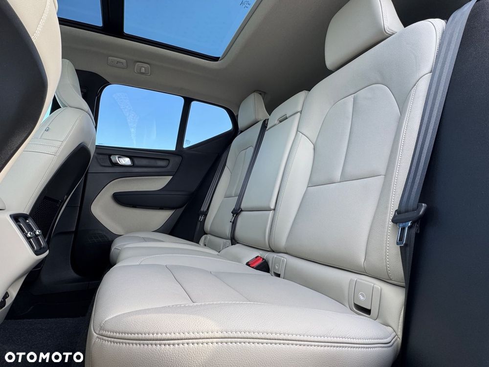 Volvo XC 40 - 20