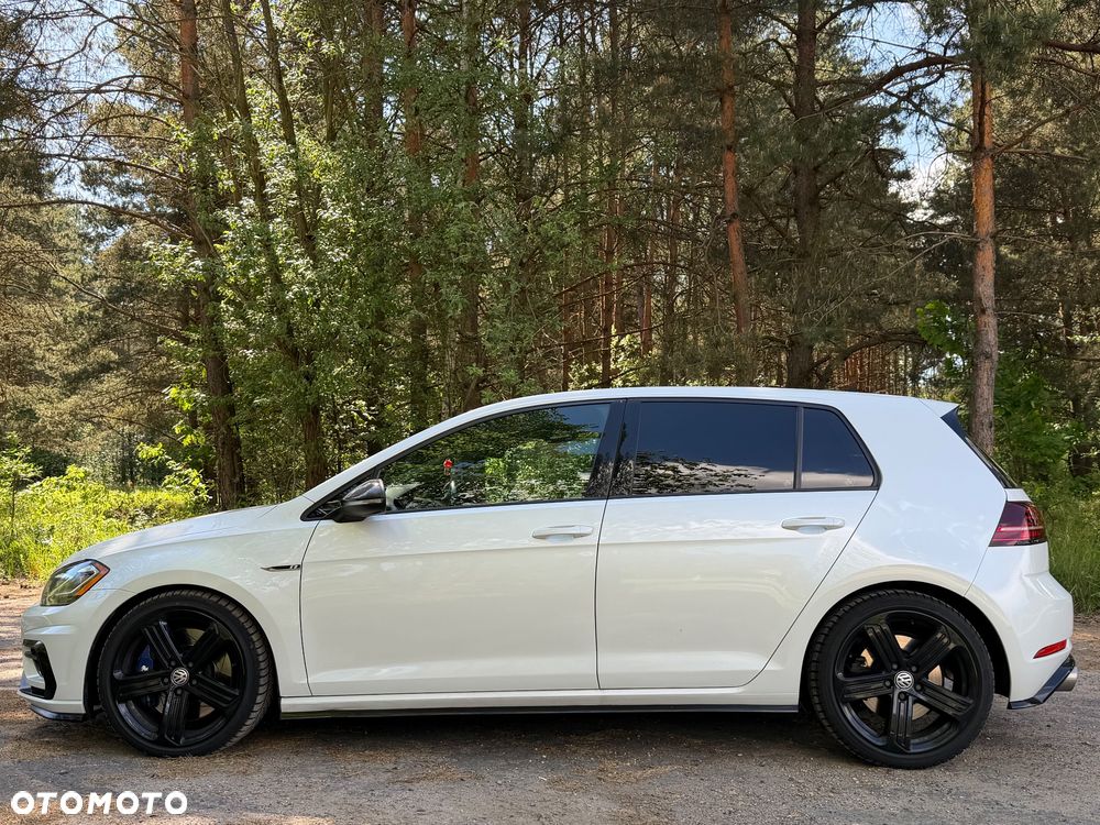 Volkswagen Golf - 5