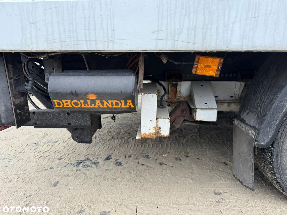 Nissan Interstar - 10