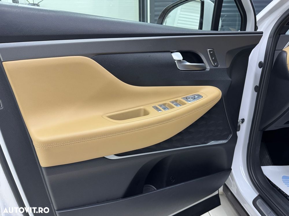 Hyundai Santa Fe 1.6 l 265 CP 4WD 6AT Luxury - 17