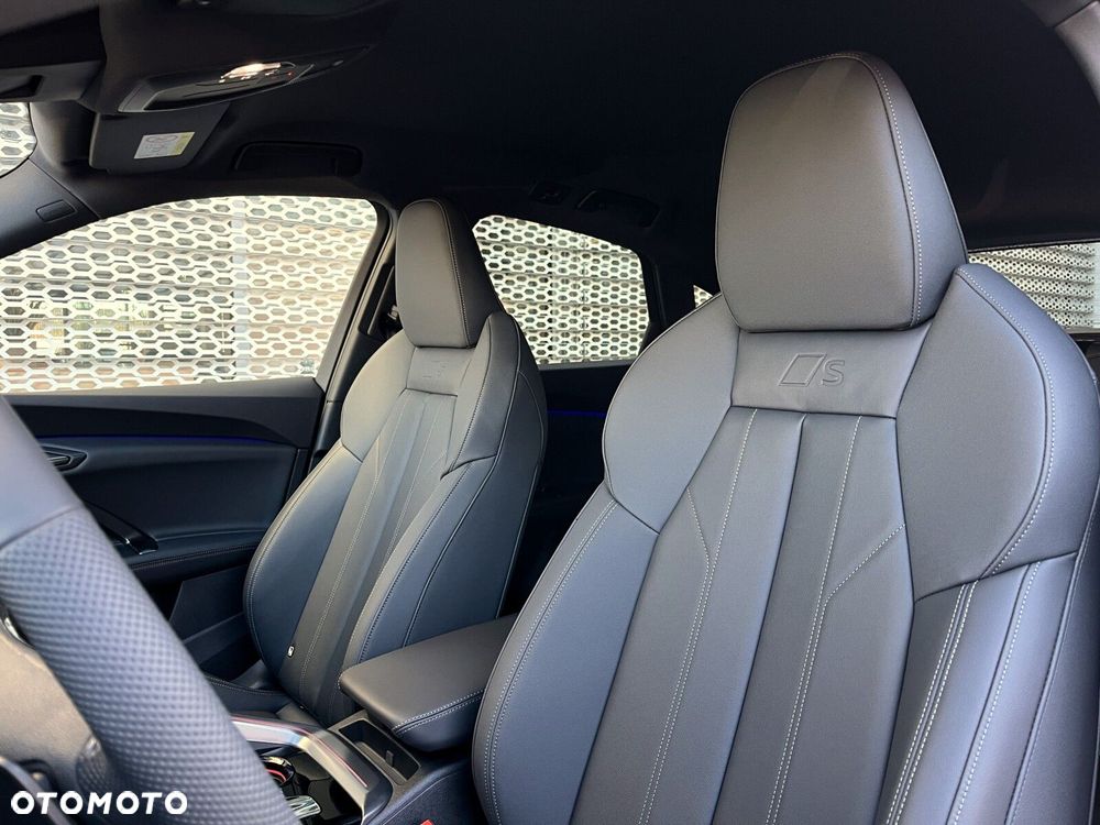 Audi Q5 Sportback - 18