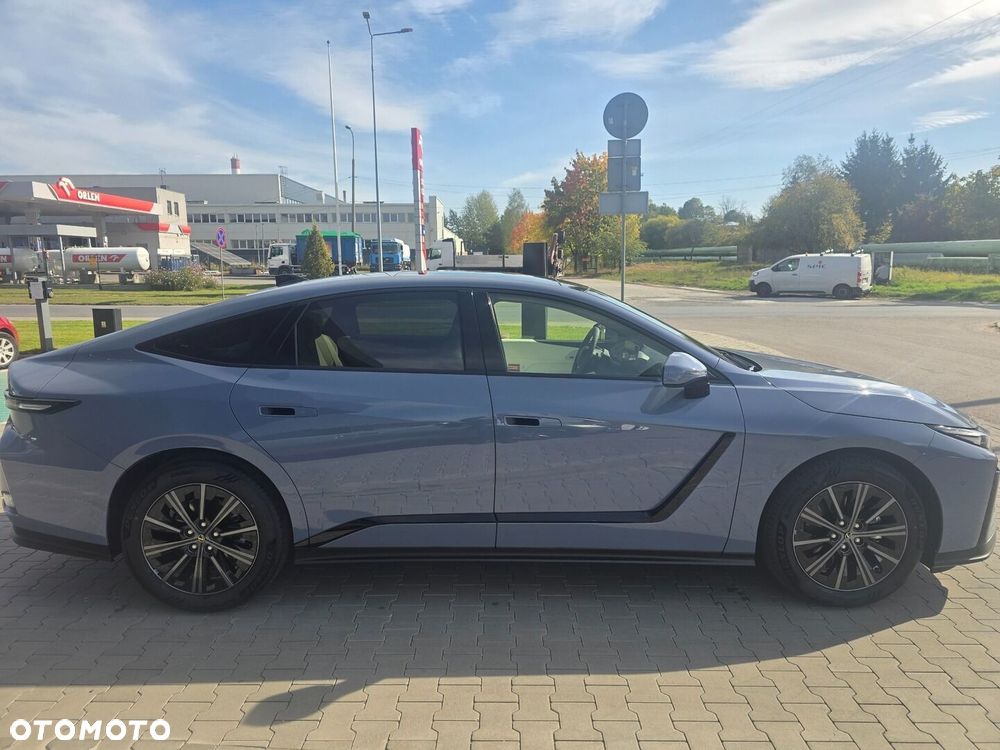 Lexus ES 300h Prestige - 8
