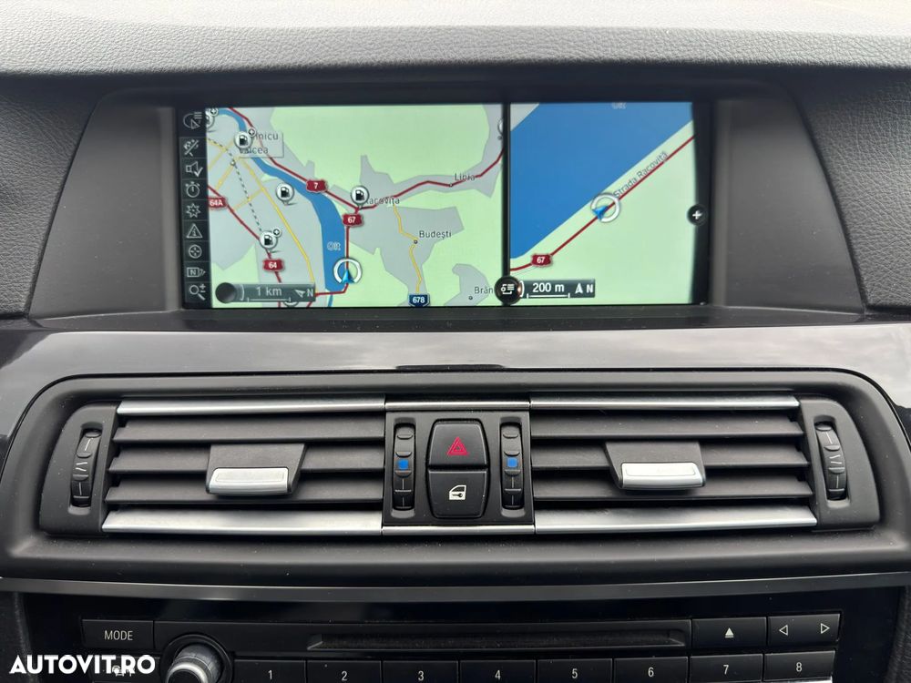 BMW Seria 5 525d xDrive AT - 26