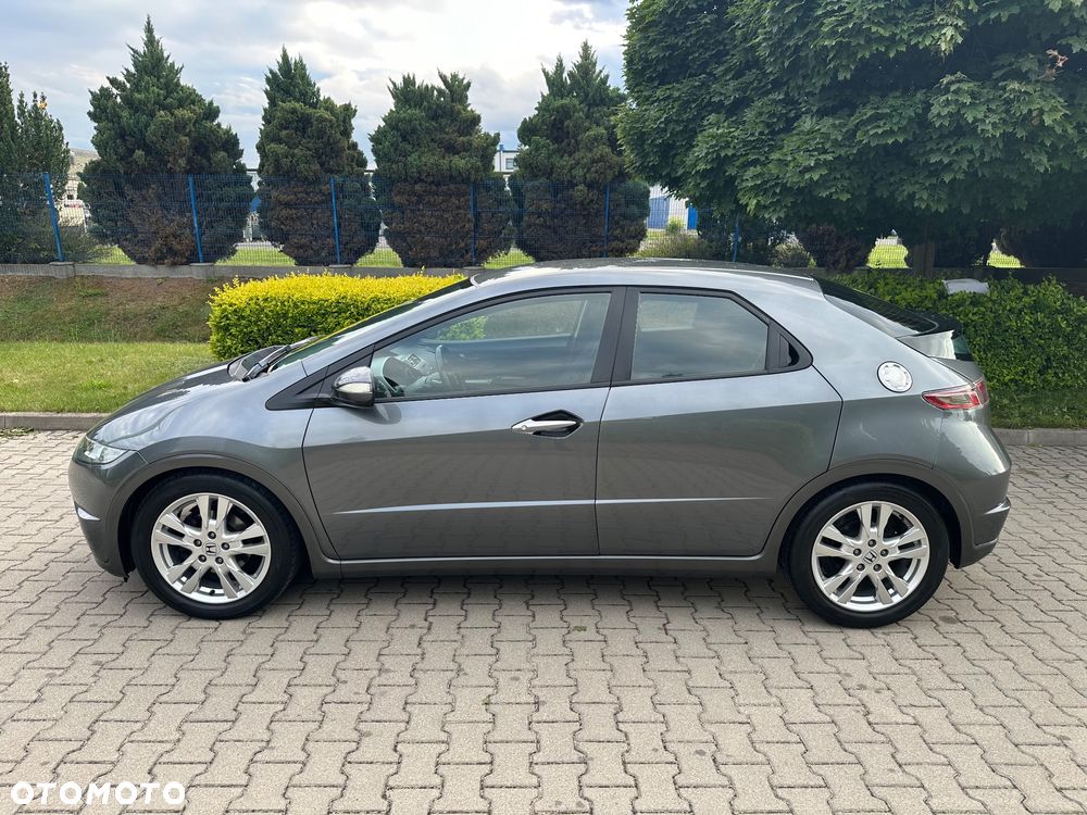 Honda Civic 1.8i-VTEC Sport - 13
