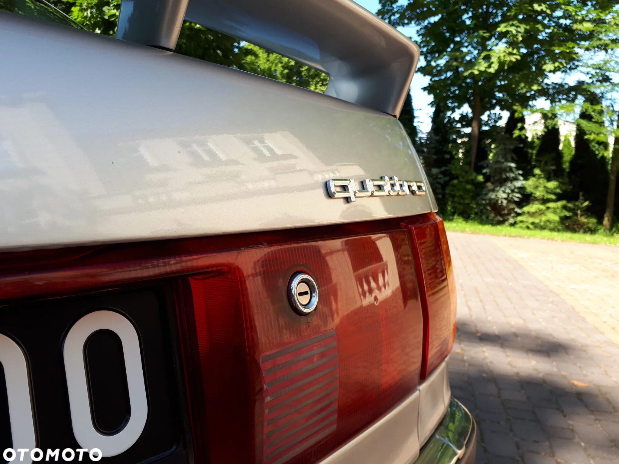 Audi 90 2.0 - 13