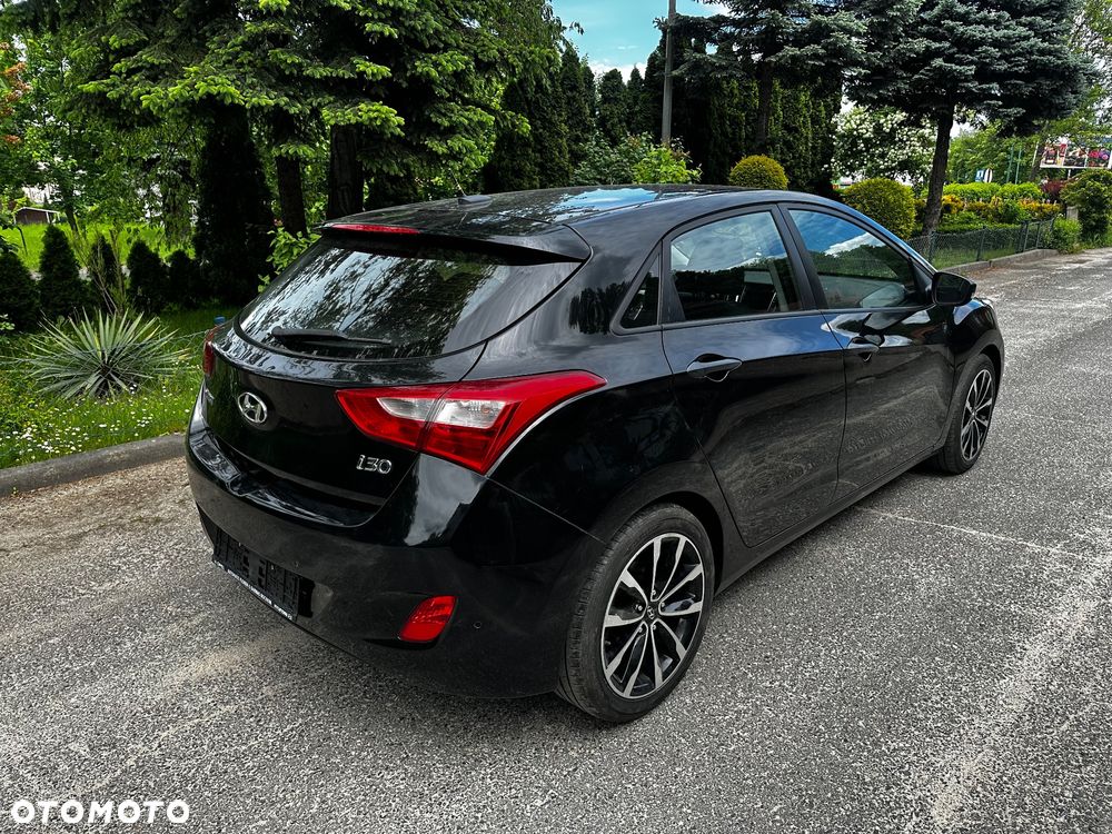 Hyundai i30 1.4 Premium - 4