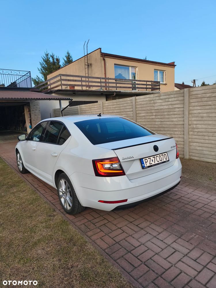 Skoda Octavia 1.5 TSI GPF ACT Ambition - 4