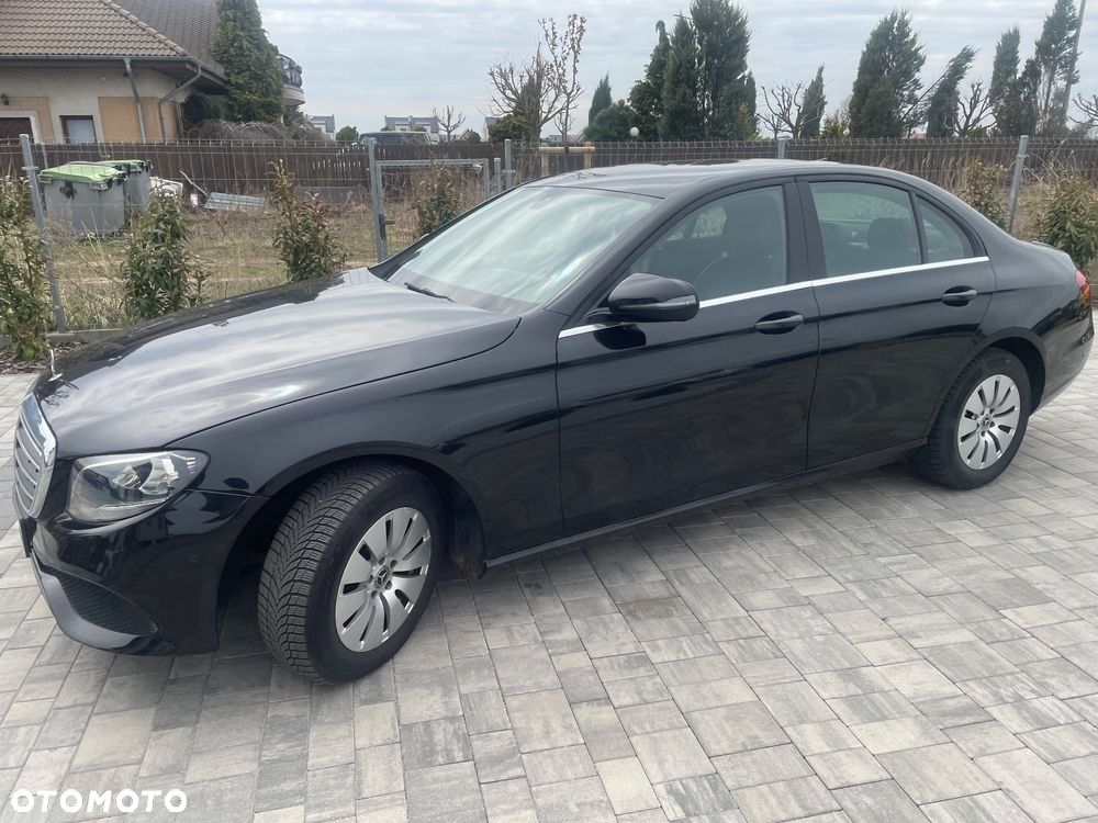Mercedes-Benz Klasa E 200 d 9G-TRONIC Exclusive - 1
