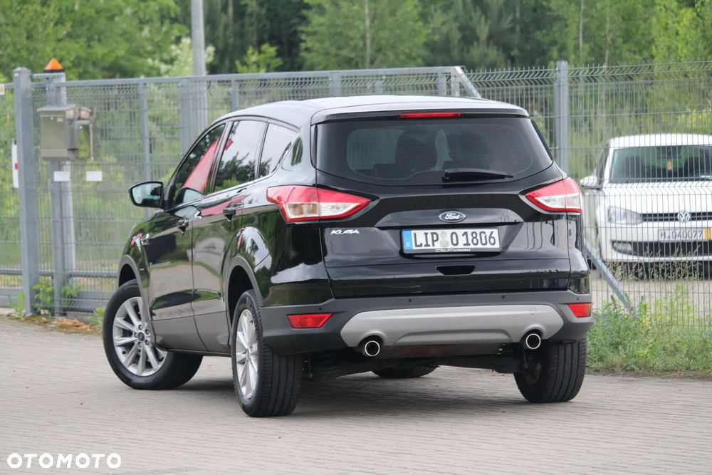 Ford Kuga - 10