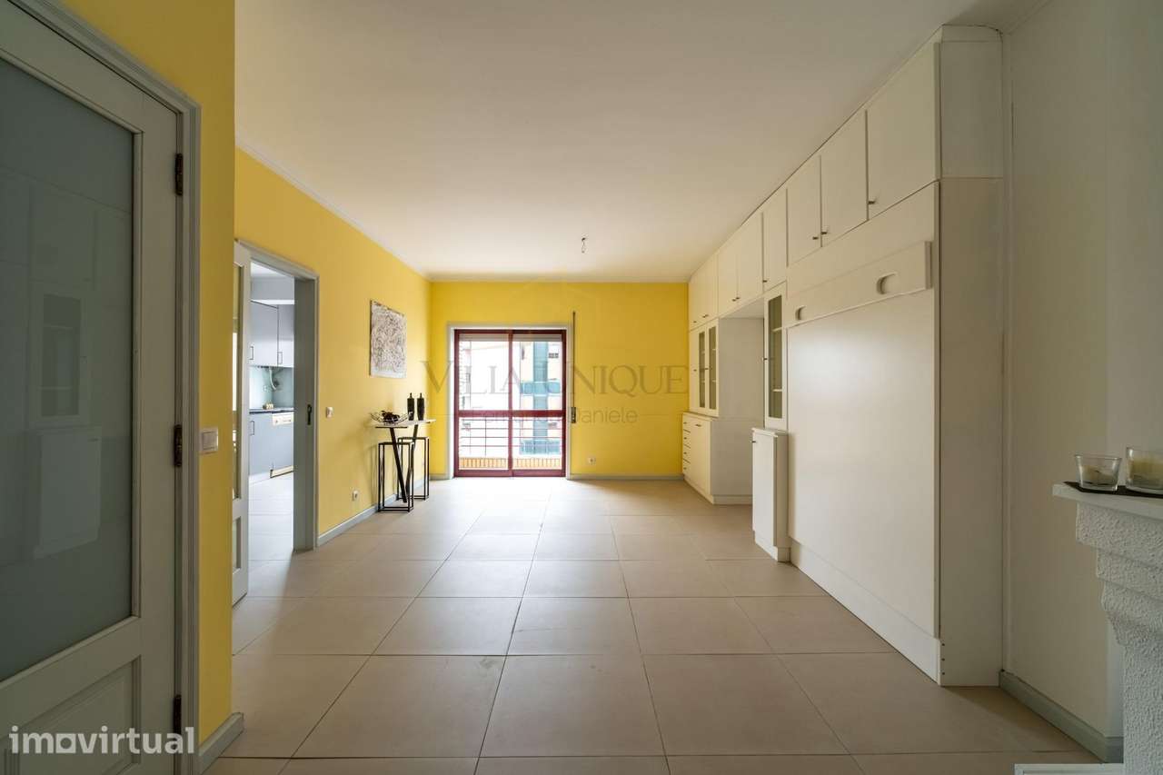 Apartamento T2 em São João da Madeira com Varanda, Lugar de... - Grande imagem: 2/24