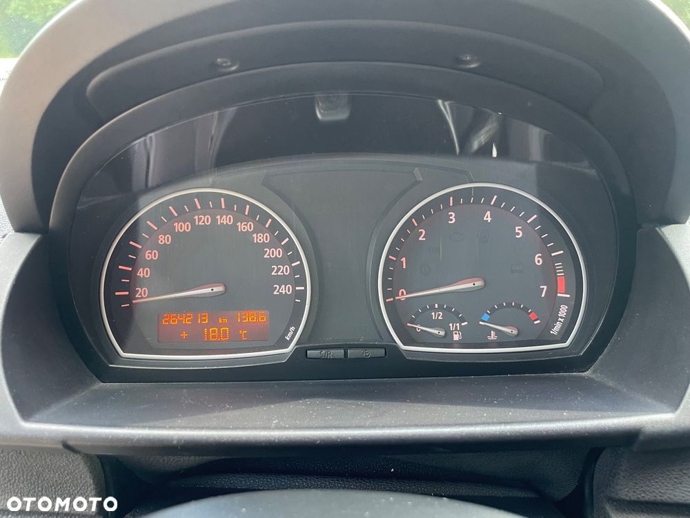 BMW X3 2.0i - 14
