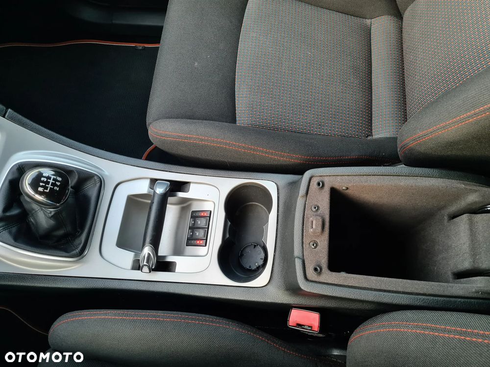 Ford S-Max 1.6 EcoBoost Titanium - 21