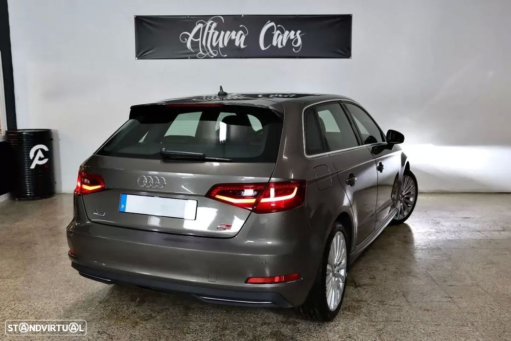 Audi A3 Sportback e-tron 1.4 TFSI S-line S tronic - 25