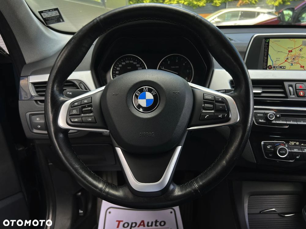 BMW X1 sDrive18d - 26
