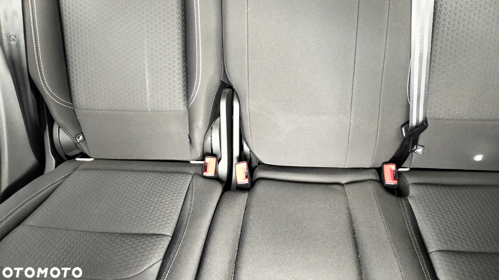 Ford Kuga - 19
