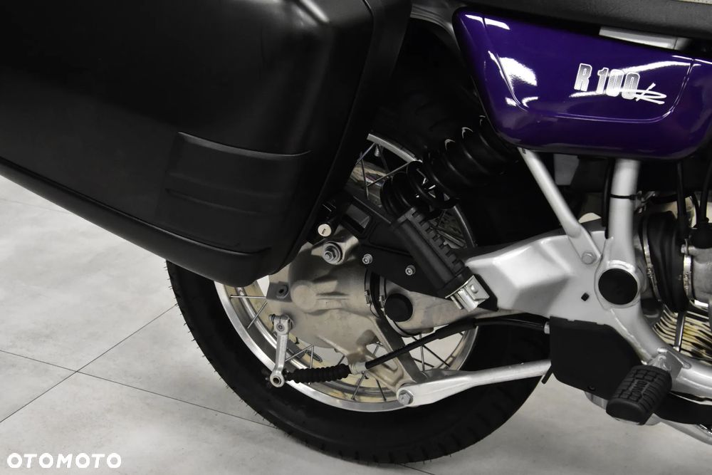BMW R - 16