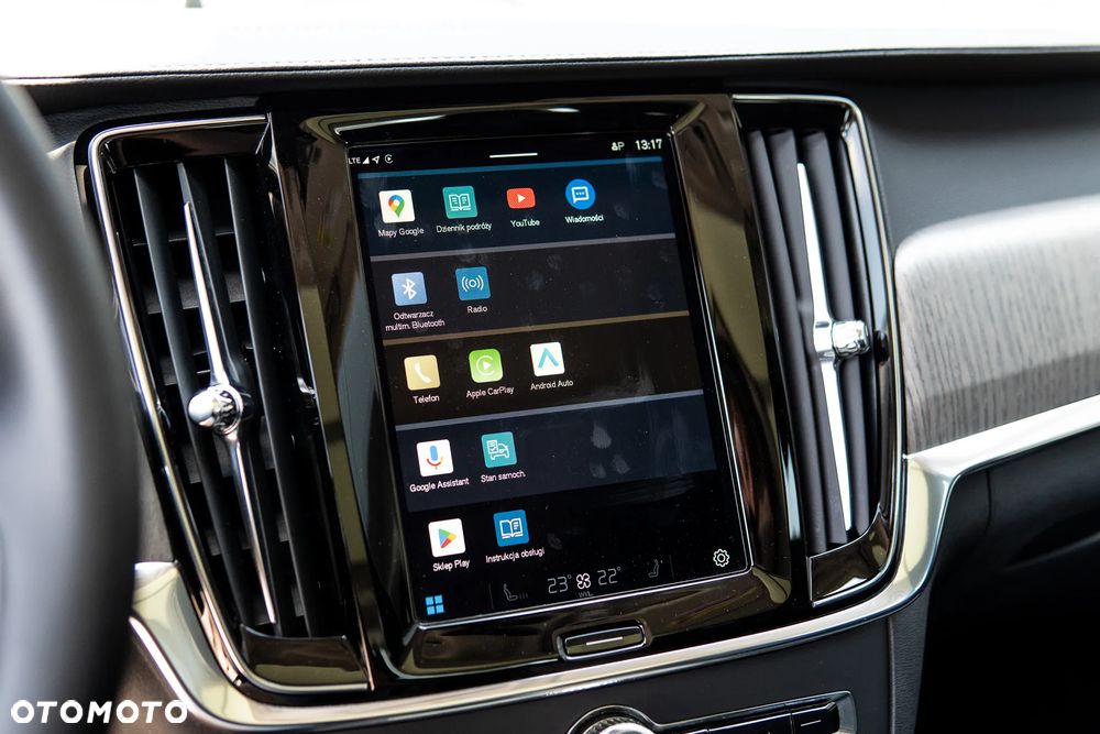 Volvo V90 Cross Country B5 D AWD Ultimate - 20