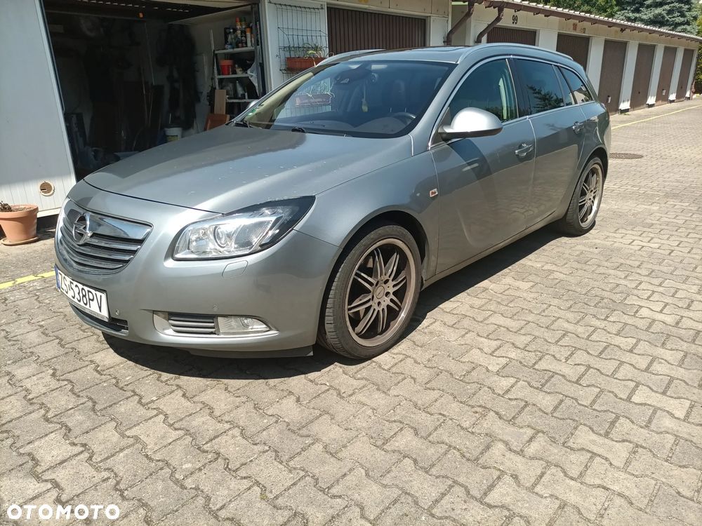 Opel Insignia 2.0 Bi Turbo CDTI 4x4 - 2
