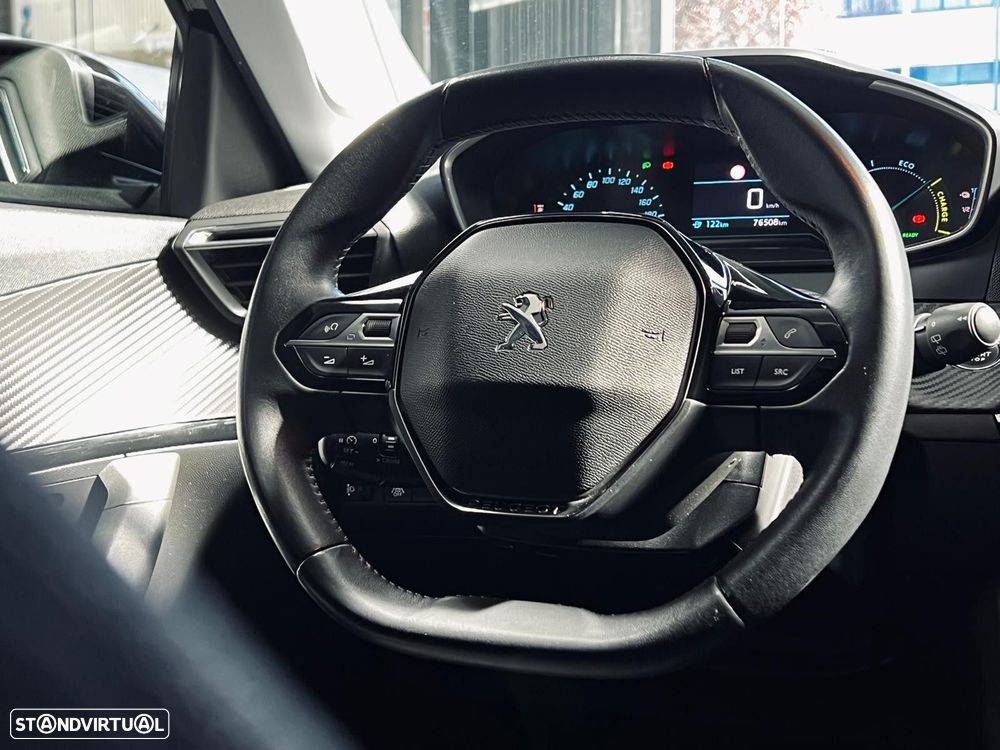 Peugeot e-2008 50 kWh Style - 25