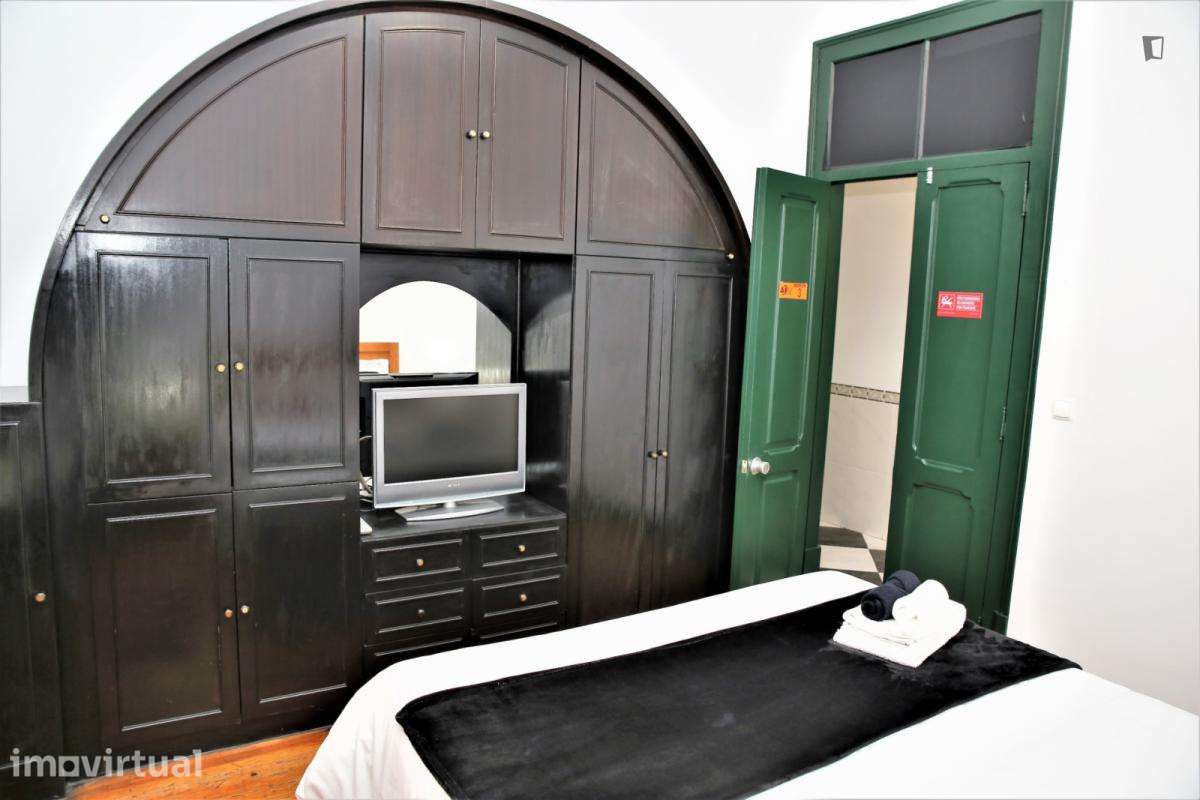 Quarto - localizado em Penha de França Lisbon - Grande imagem: 4/25