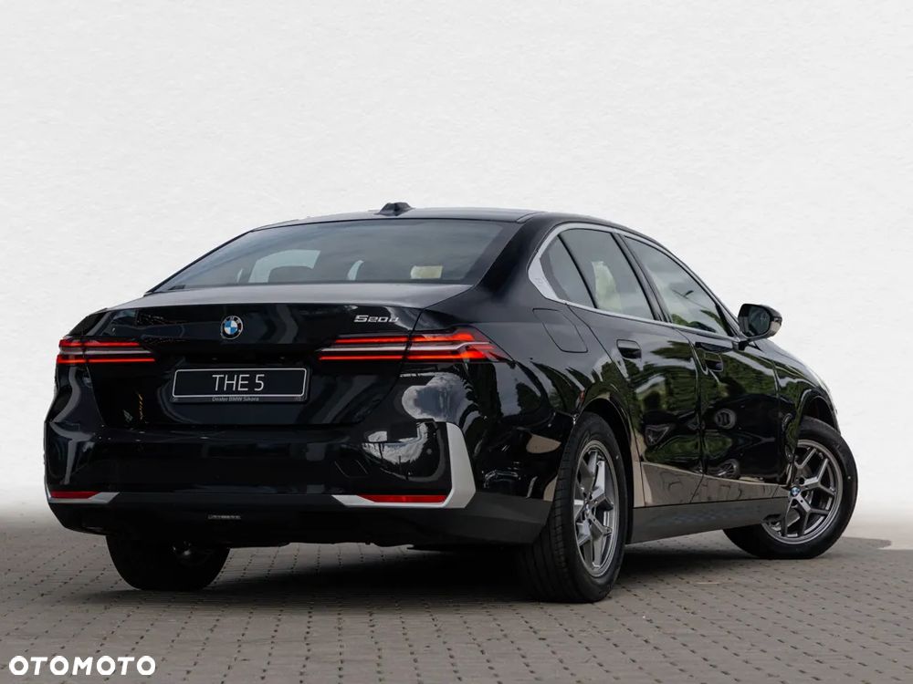 BMW Seria 5 520d mHEV - 3