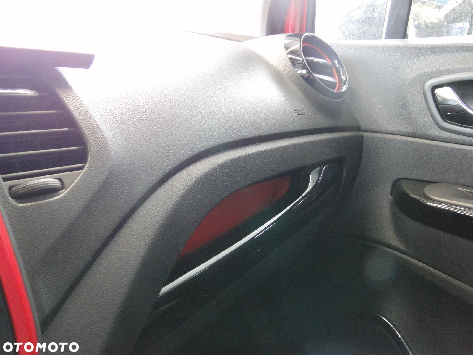 Renault Captur - 32