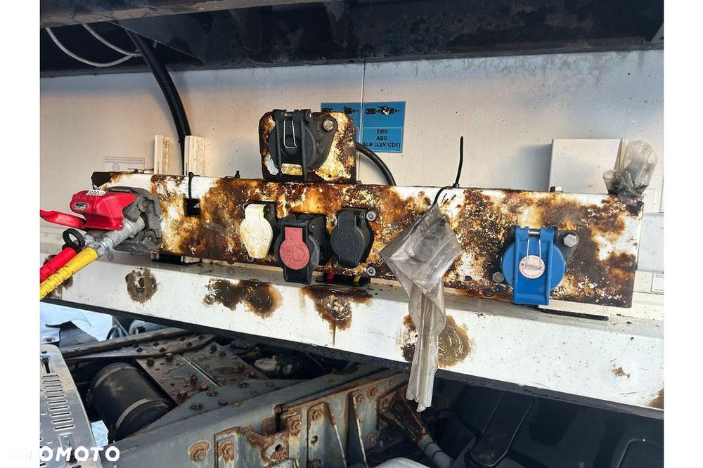 Schmitz Cargobull + VECTOR 1950 MT - 11