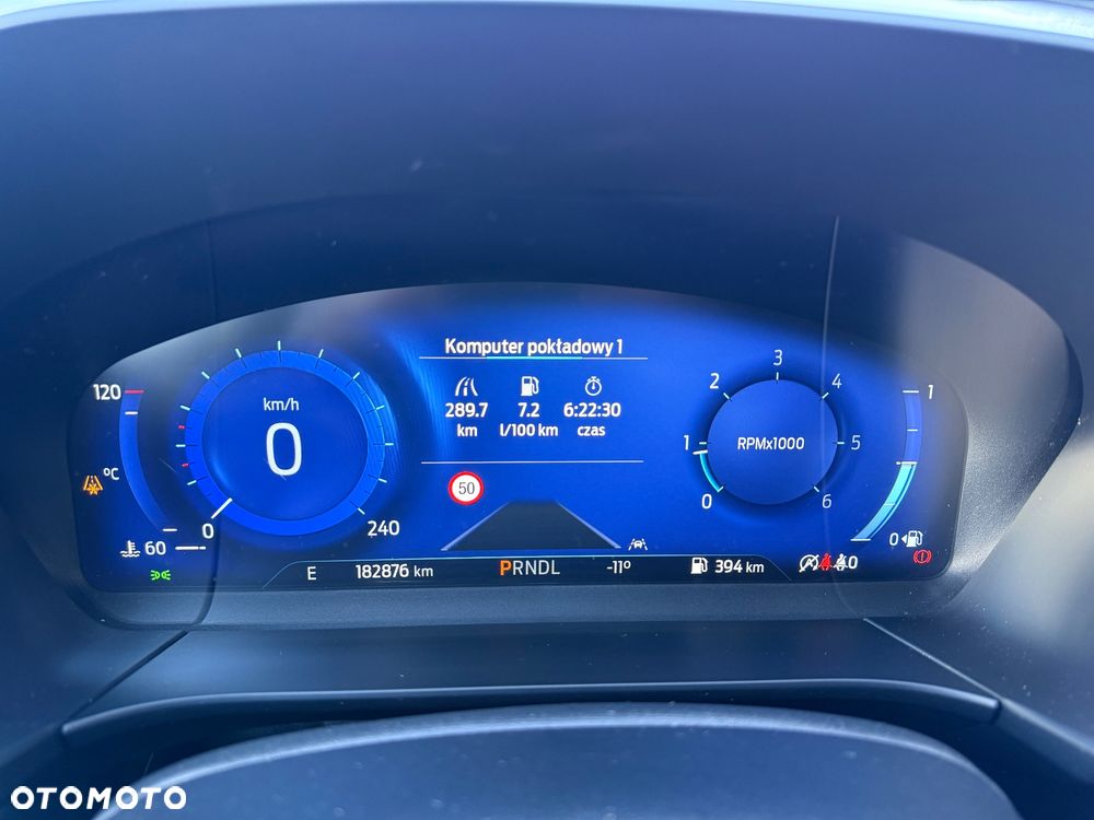 Ford Kuga 2.0 EcoBlue 4x4 TITANIUM X - 34