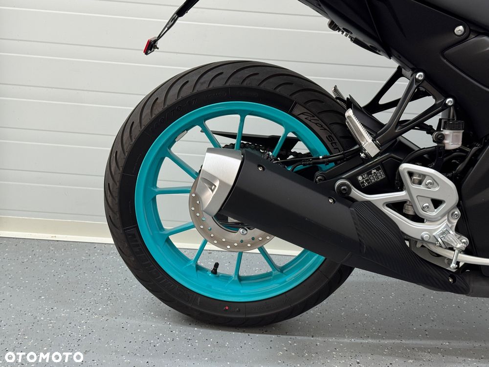 Yamaha MT - 4