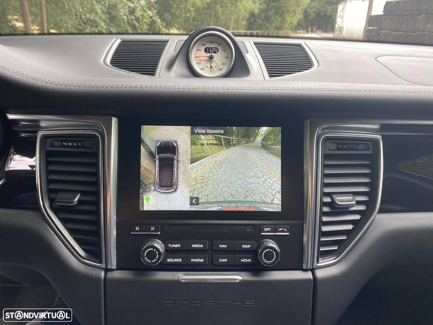 Porsche Macan S - 25