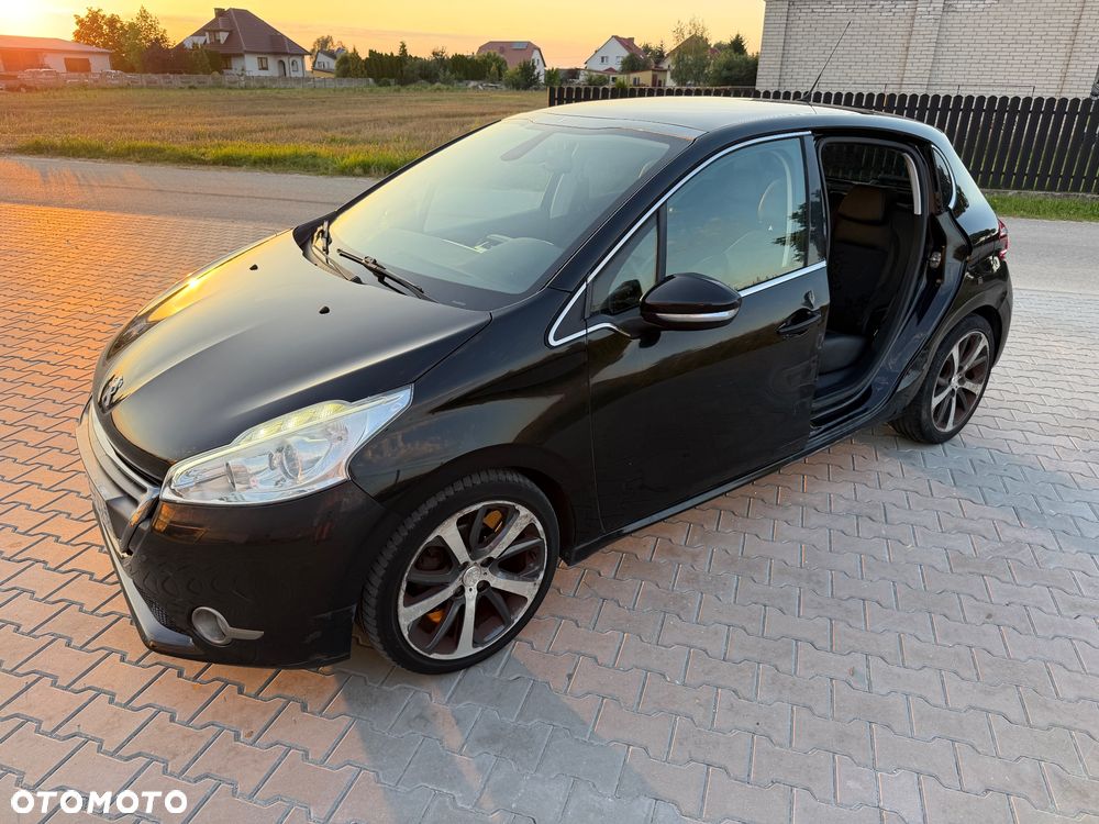 Peugeot 208 e-HDi FAP 92 Stop&Start Allure - 4