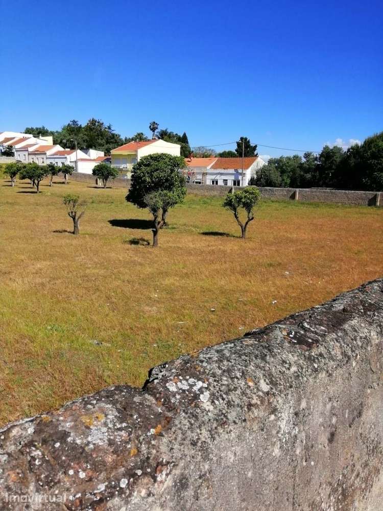Fantástico Terreno na Aldeia de Paio Pires - Grande imagem: 2/10