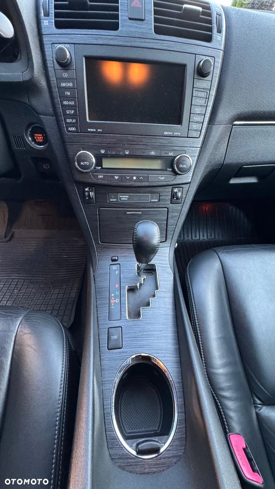 Toyota Avensis 2.0 Prestige MS - 34