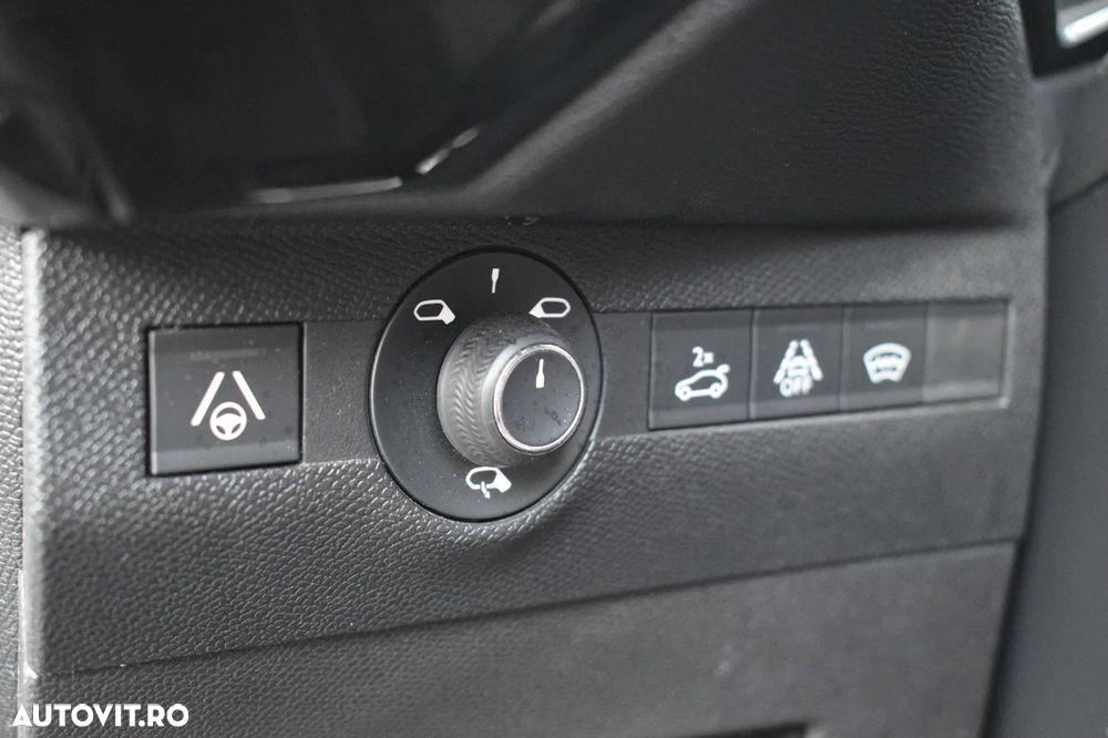 DS Automobiles DS 7 Crossback - 16