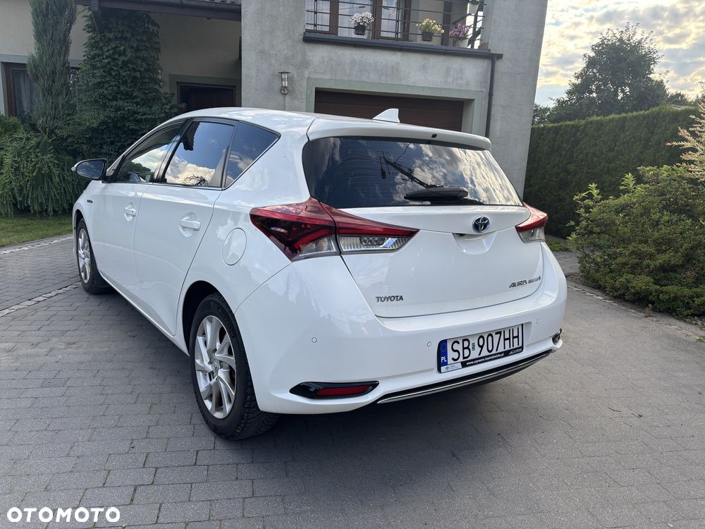 Toyota Auris - 7