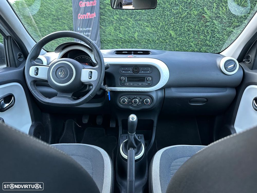 Renault Twingo E-Tech — fotografia 8
