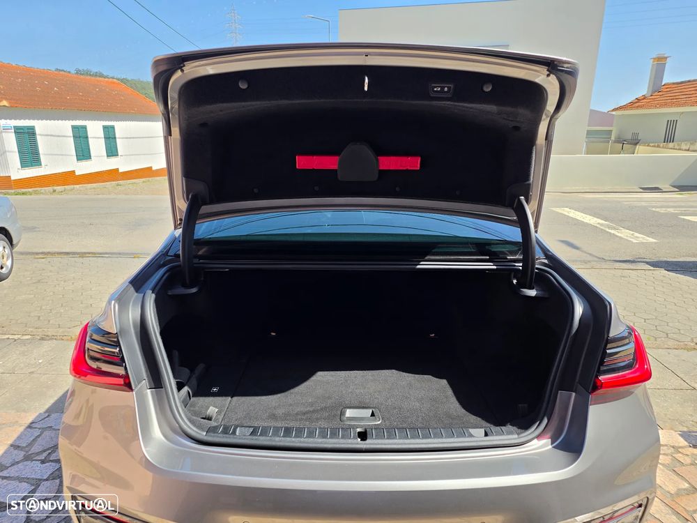 BMW 745 e iPerformance Pack M Auto - 8