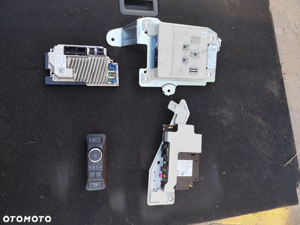 Ford Mustang Mach E Moduł BLUETOOTH INTERFACE PJ8T-14H076-CYE