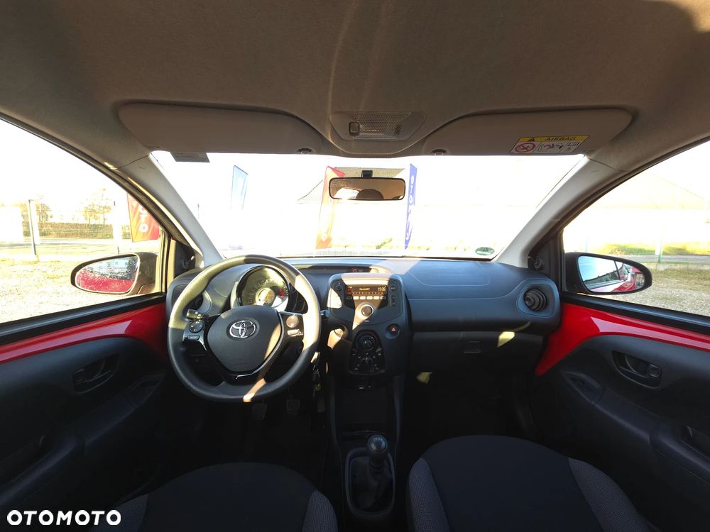 Toyota Aygo x-cite - 32