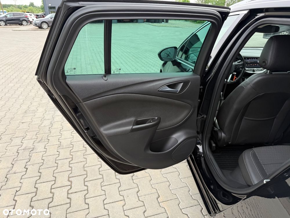 Opel Astra 1.6 D (CDTI) Innovation - 21