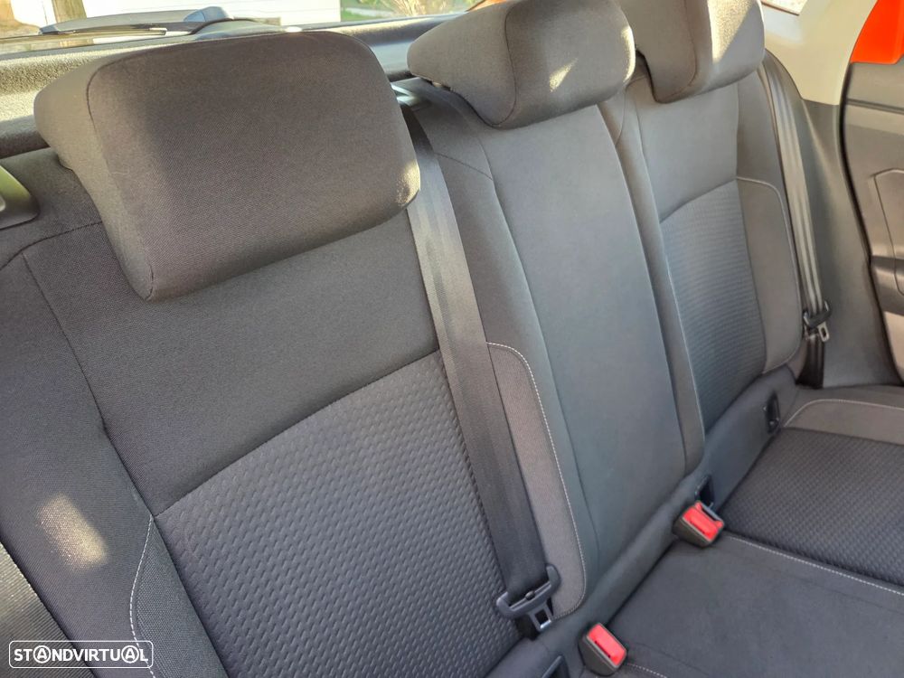 VW Polo 1.0 TSI Confortline DSG - 16
