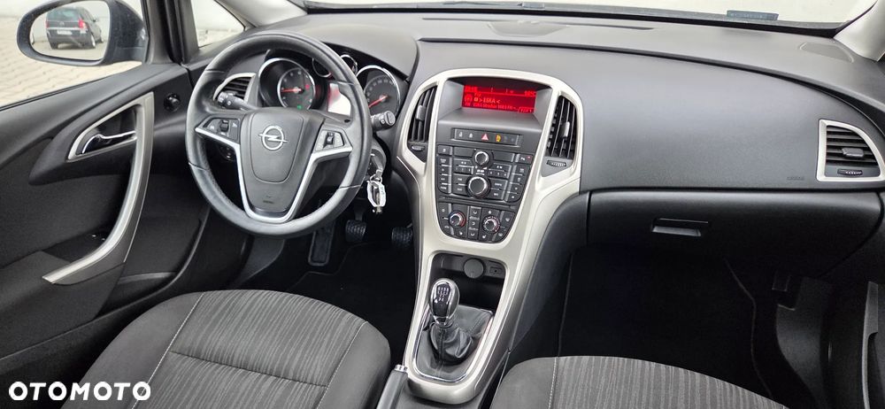 Opel Astra 1.4 ecoFLEX - 22