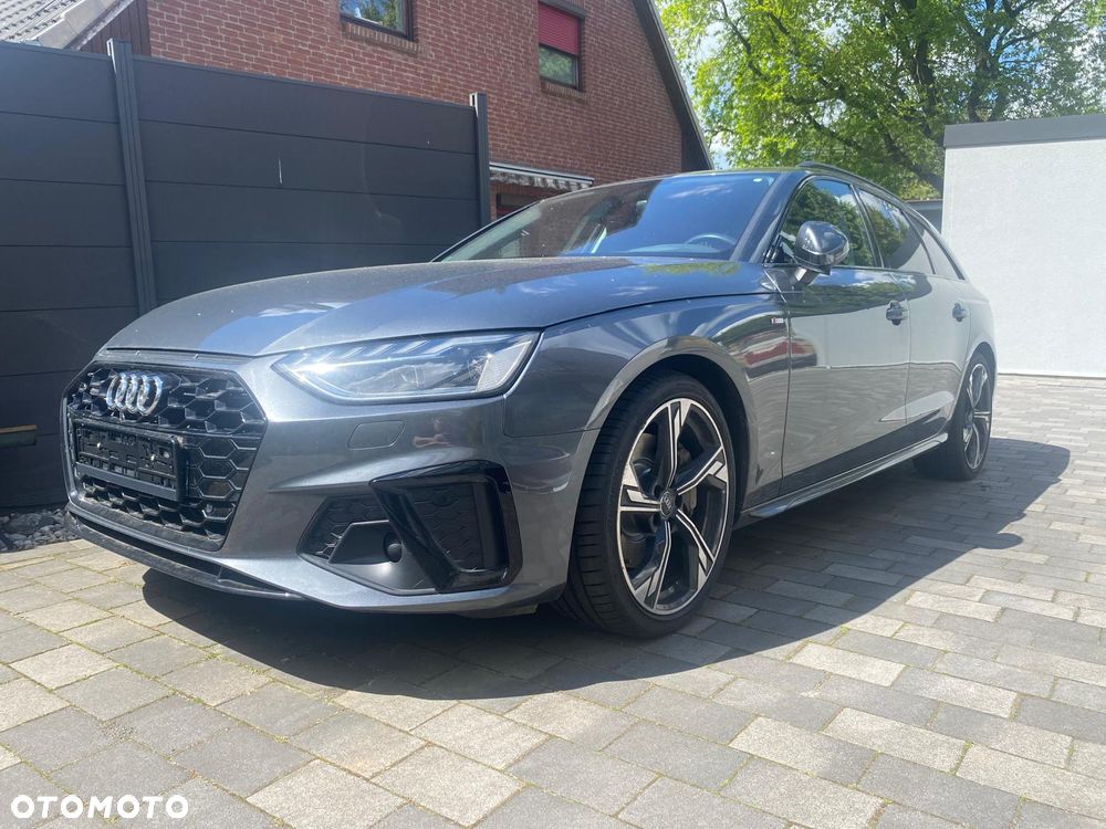 Audi A4 Avant 45 TFSI quattro S tronic - 8