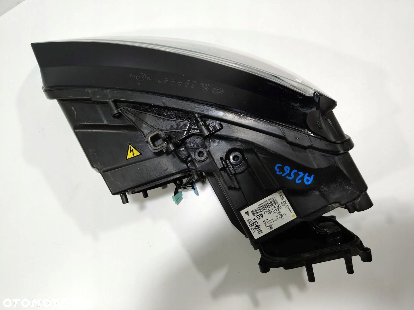 Audi A8 S8 D4 4H LAMPA PRAWY PRZÓD ŁADNA DO NEGO - 8